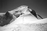 Mont Blanc. Uprosted snmku Ref. Valot(4347 m)