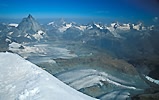 Matterhorn (4478 m), Dent Blanche (4357 m), Ober Gabelhorn (4063 m), Zinal Rothorn (4221 m), Weisshorn (4506 m)